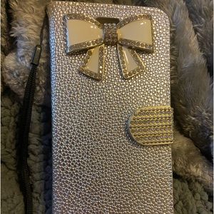 Bow shiny iPhone 6s Plus case